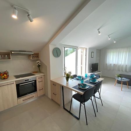 Apartment Vital Nerezine Bagian luar foto