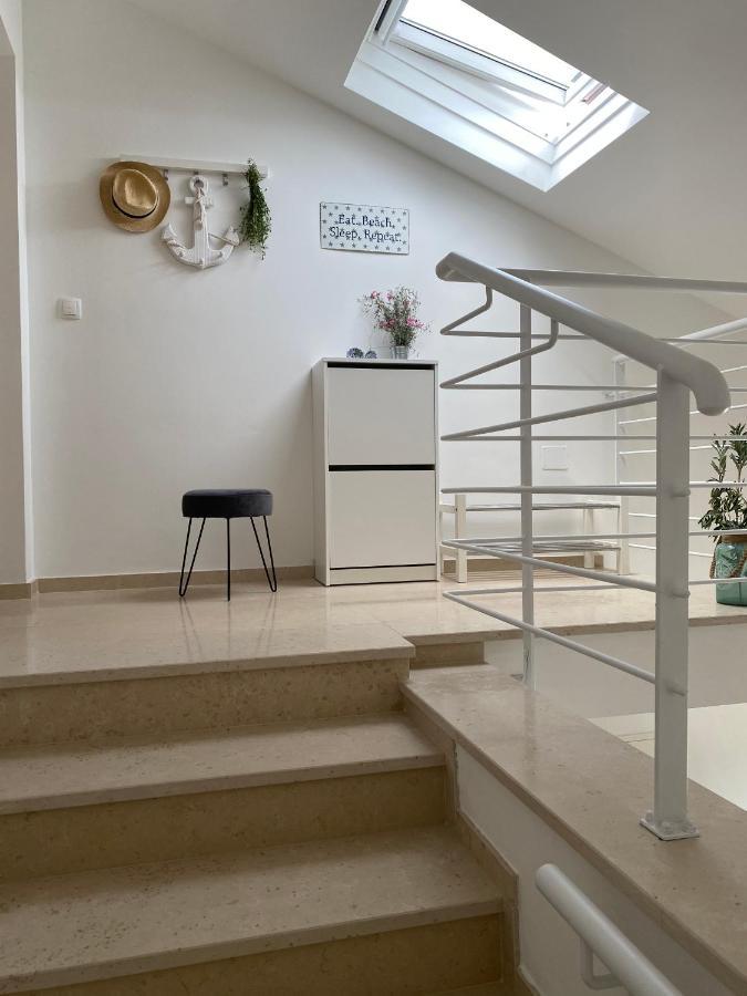 Apartment Vital Nerezine Bagian luar foto